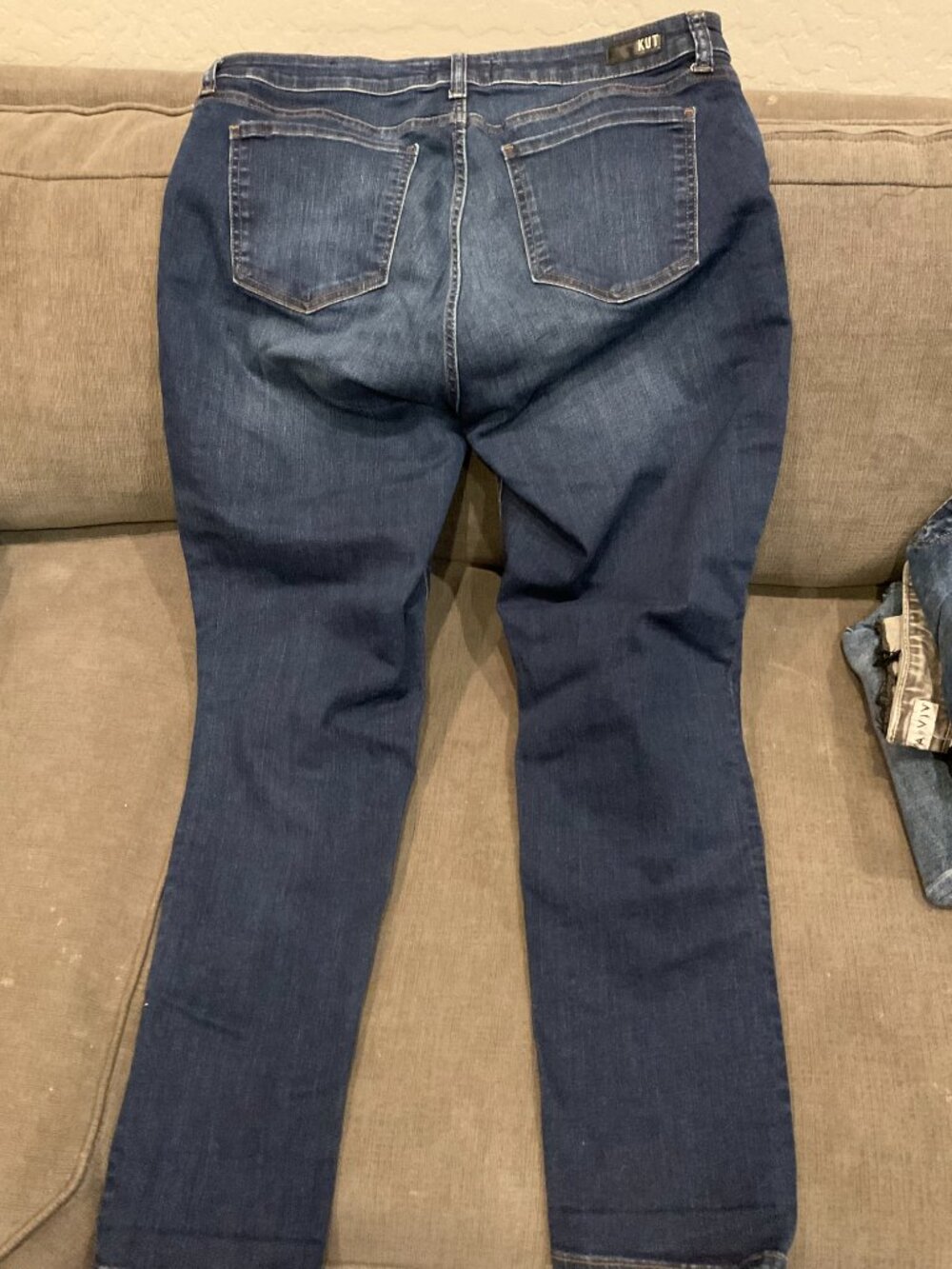 Kut from the Kloth Dark Wash Straight Leg Jeans | Size 14W | Plus | Like New - Picture 4 of 4